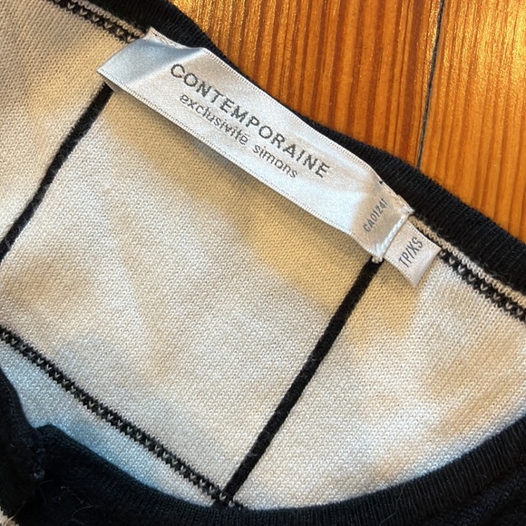 Open-front black windowpane cardigan / sweater coat. - Picture 2 of 4